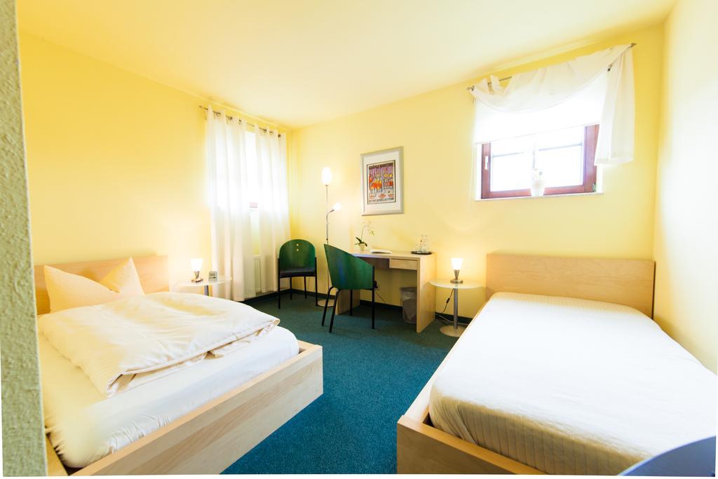 Garni-Hotel An Der Weide Berlin Kültér fotó