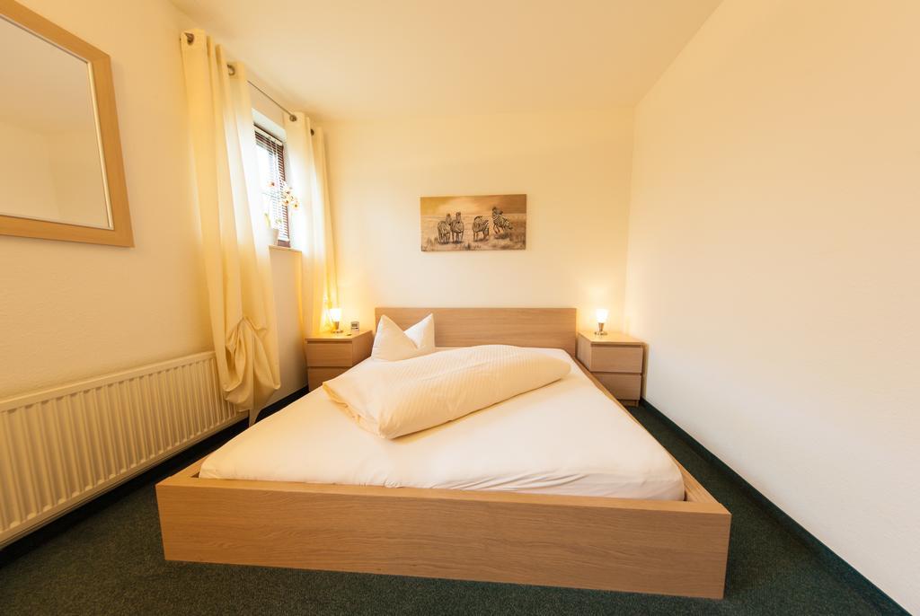 Garni-Hotel An Der Weide Berlin Kültér fotó