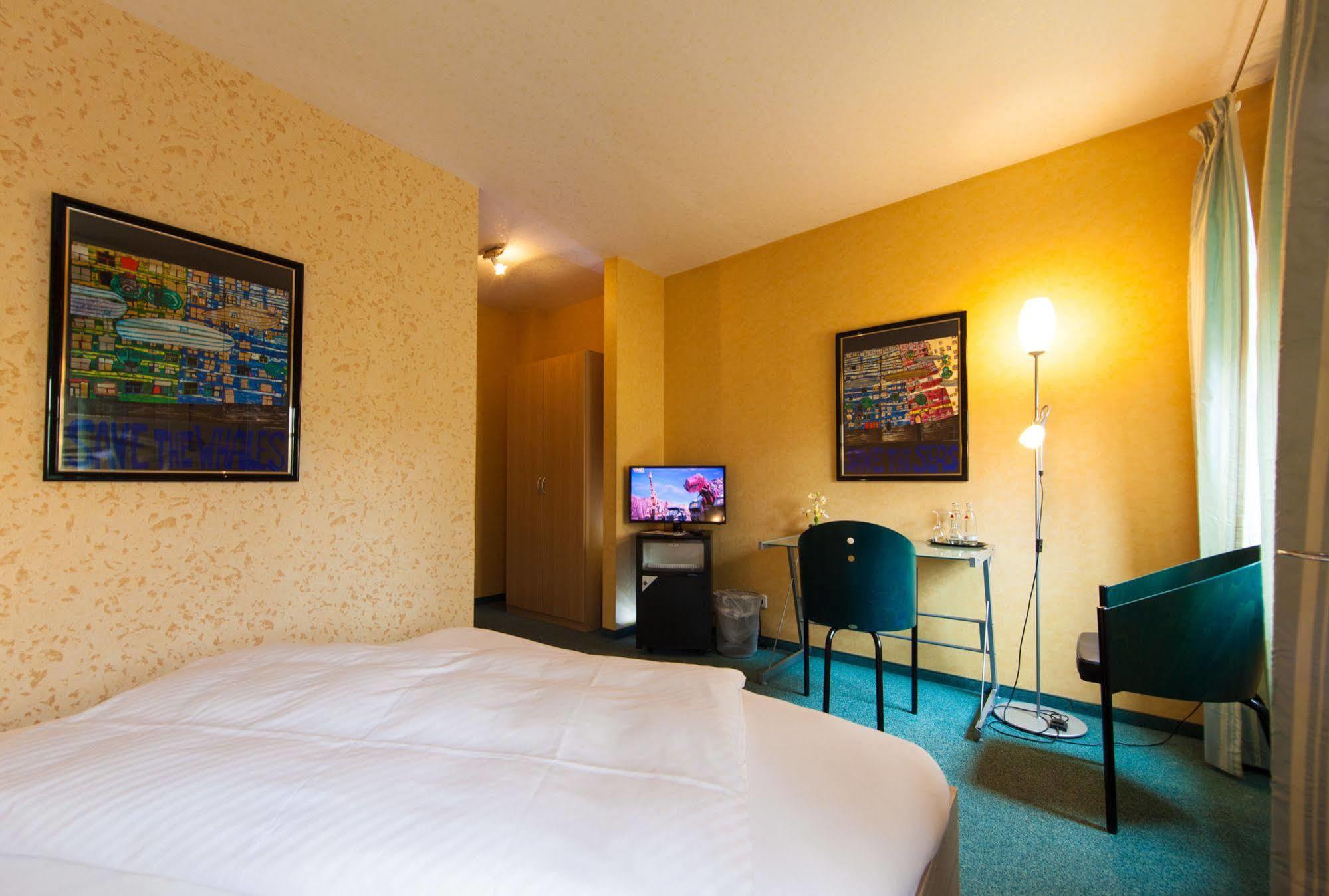 Garni-Hotel An Der Weide Berlin Kültér fotó